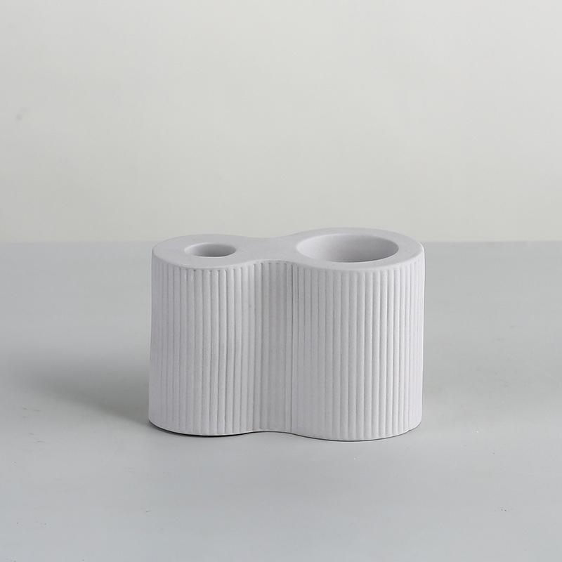 Double Holes Ceramic Candle Holder in Morandi Gray -Details