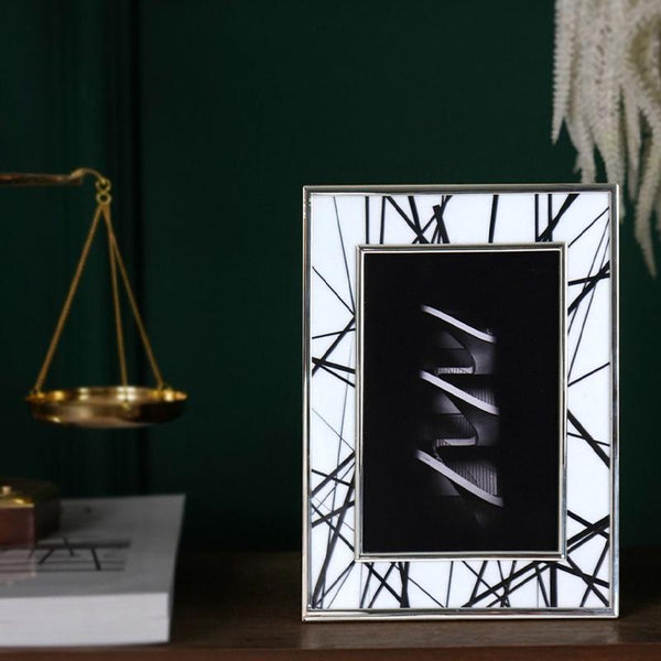 Irregular Black and White Lines Picture Frame