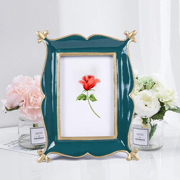 Vintage Rural Style Dark Green Resin Picture Frame