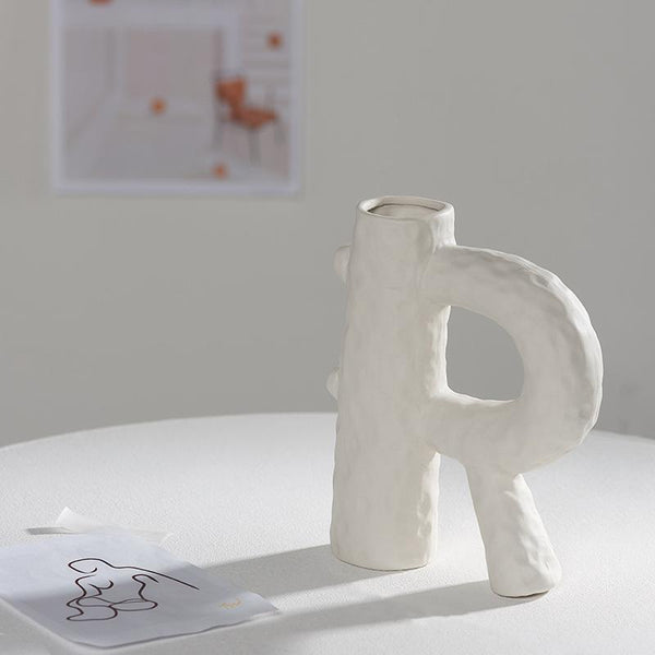 R-shaped White Ceramic Candle Holder